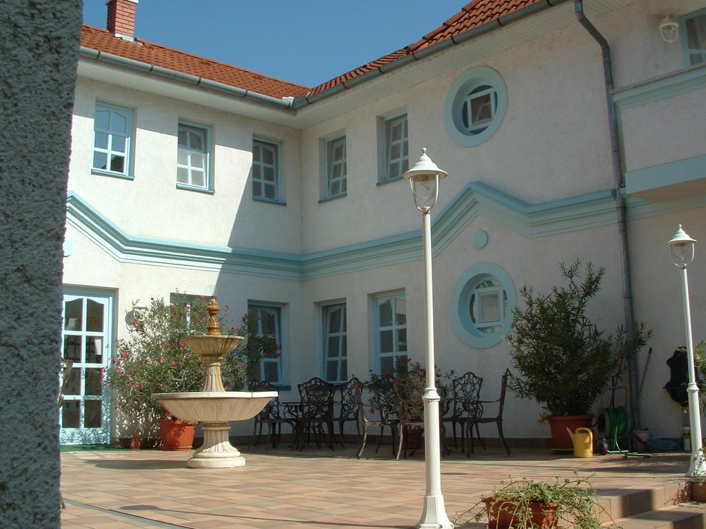 Hotel Csigaház panzió Gyula Habitación foto