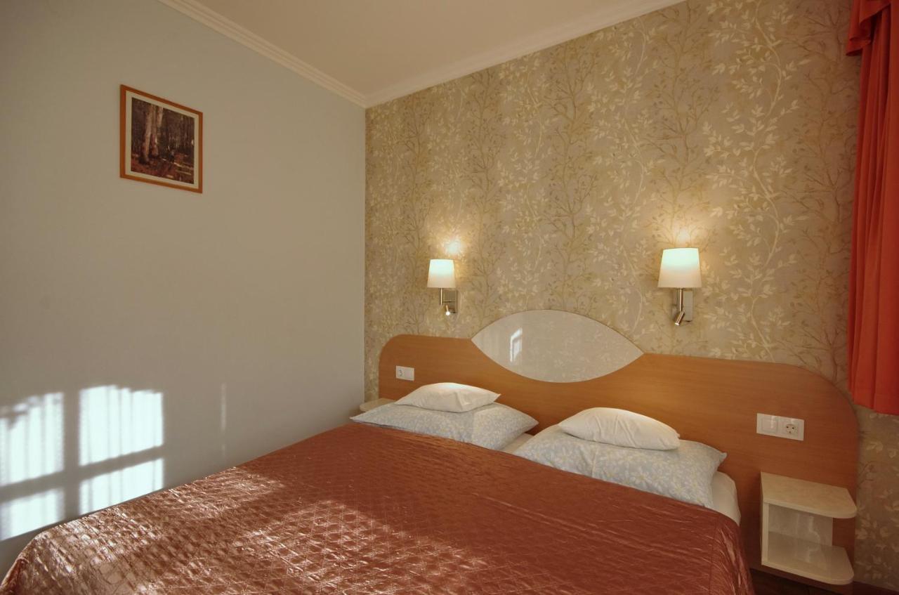 Hotel Csigaház panzió Gyula Exterior foto